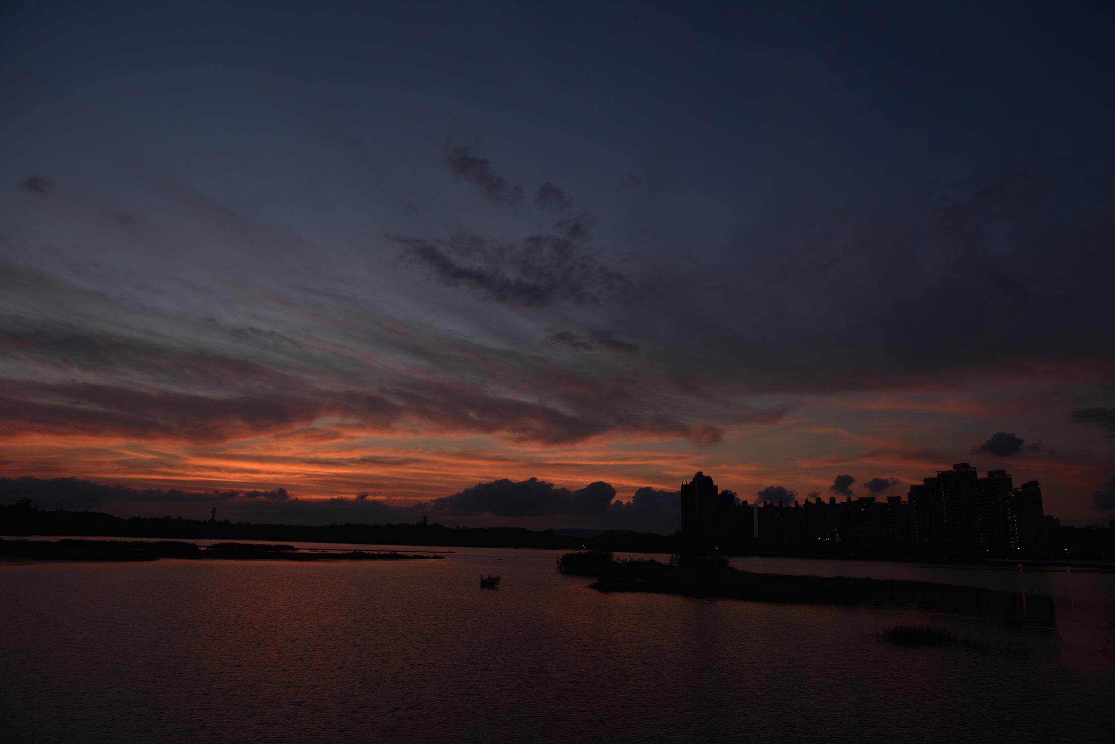 http://i.dcview.tw/gallery/201505/16b5f990609d99a659394e272e9672f8.jpg