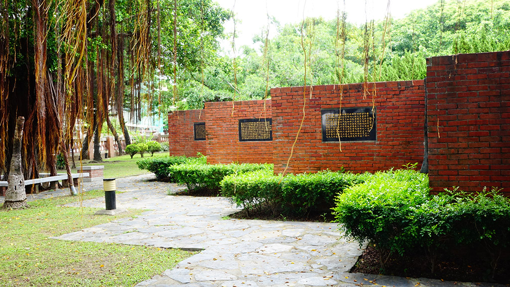 http://i.dcview.tw/gallery/201506/00d2bbd8c41f964394526c2aacd2e1b1.jpg