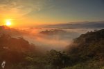日出雲霧
