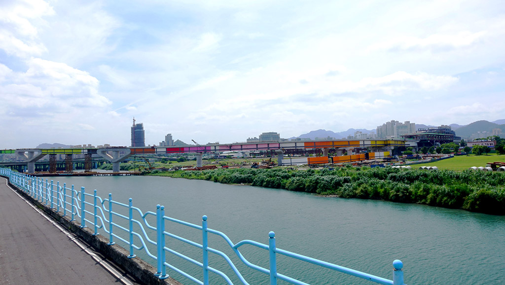 http://i.dcview.tw/gallery/201506/b74bd706e154aeb5e37f82efa3ce5bca.jpg