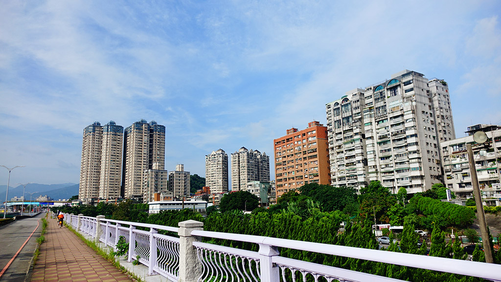 http://i.dcview.tw/gallery/201506/bdc410c7460fcd0a798bc02830a2339c.jpg
