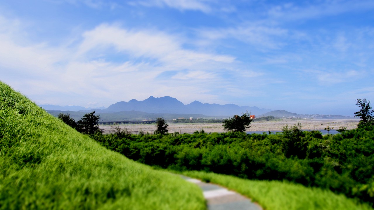 http://i.dcview.tw/gallery/201507/ab311aa457669f084540192295835499.jpg