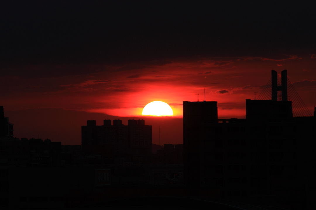 http://i.dcview.tw/gallery/201508/96b0a02251606c264600699772dc9d5d.jpg