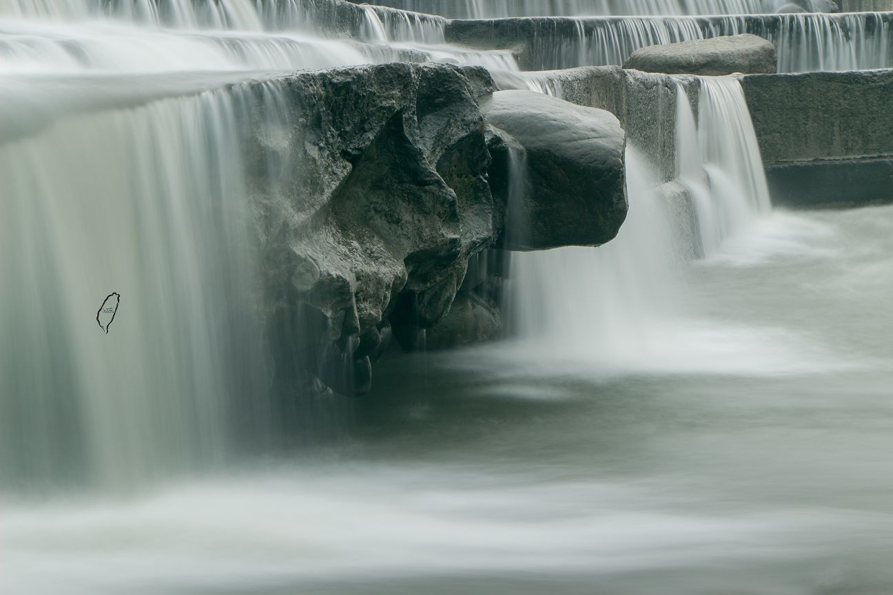 http://i.dcview.tw/gallery/201605/fe22531f3537a0902f891202f53c2b09.jpg